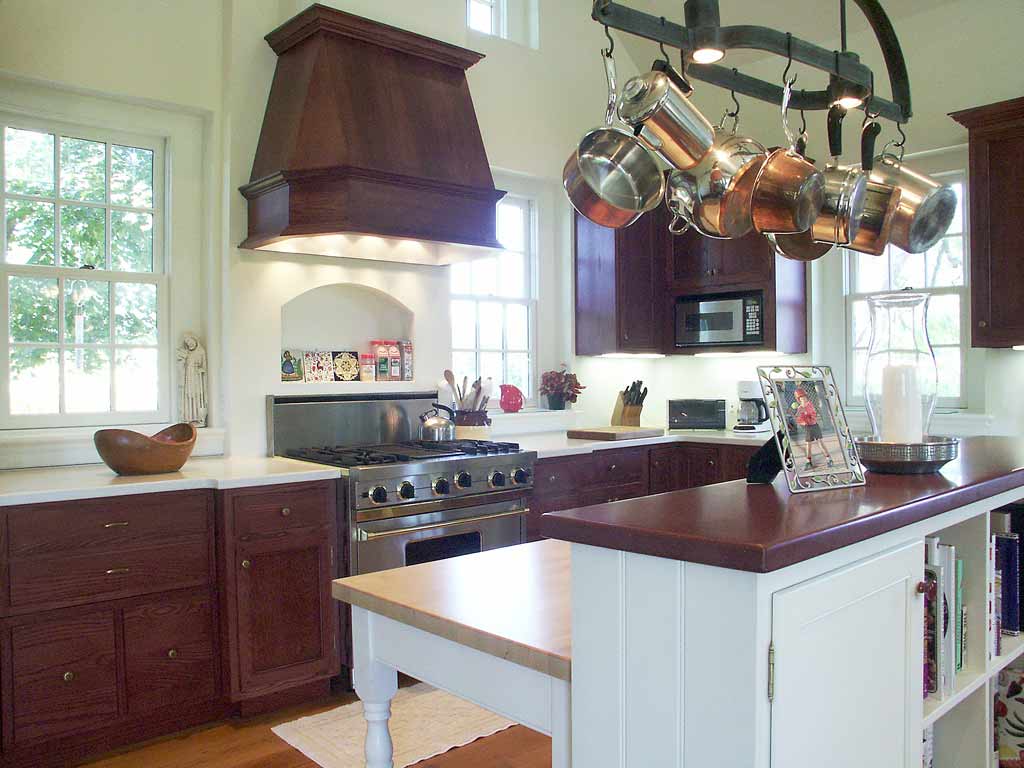 Stunning Farmhouse Kitchen Design in Lehigh Valley, PA