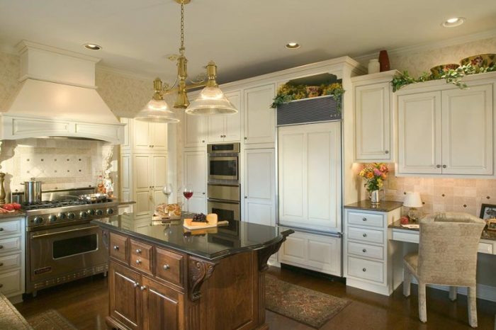 White French Country Kitchen in Allentown