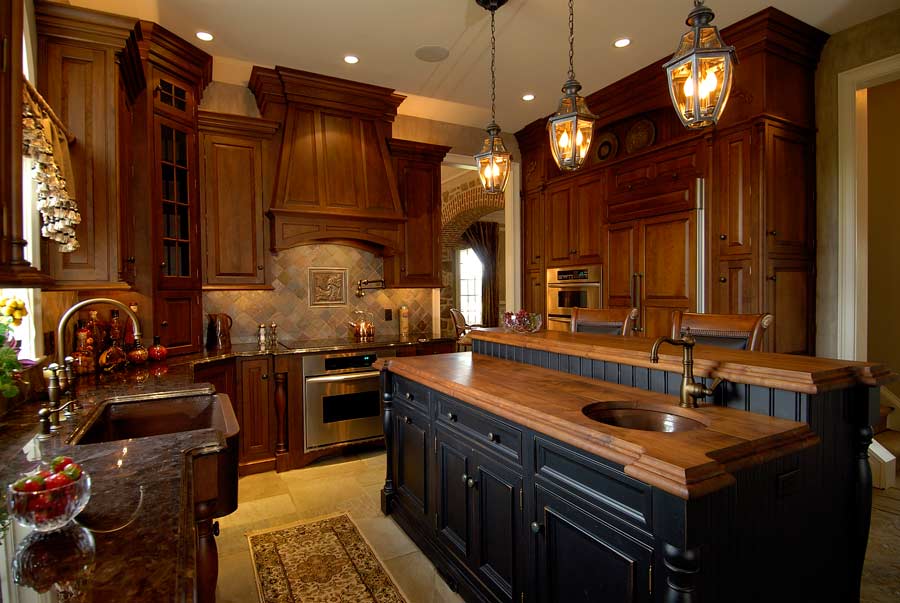 traditional_old_world_kitchen_macungie_pennsylvania_16