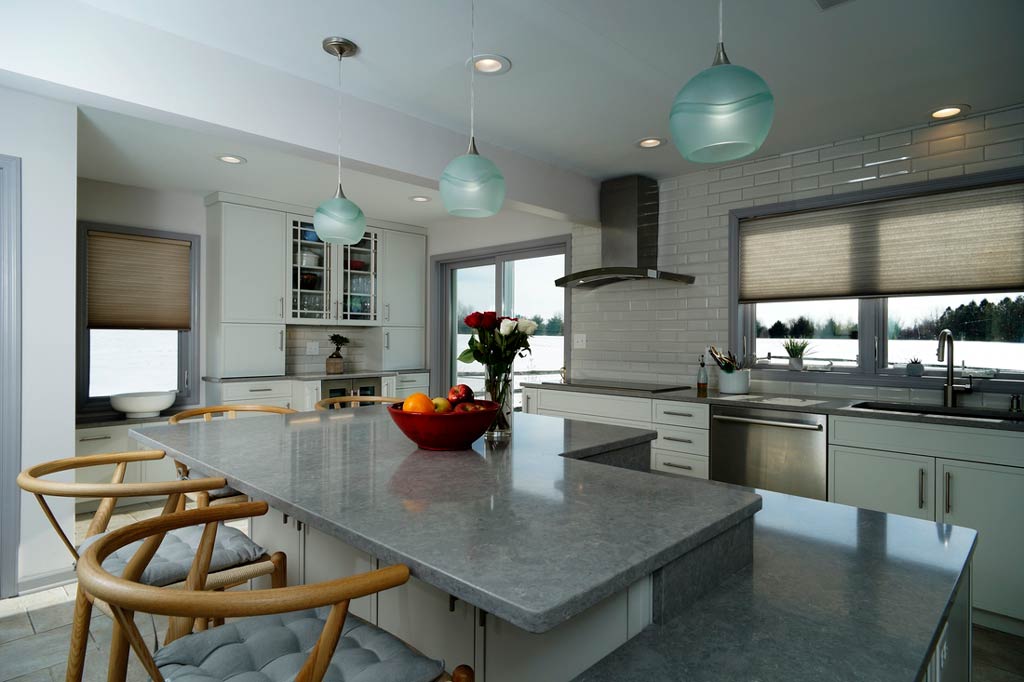 Contemporary Kitchen with Quartz Countertops and White Cabinetry